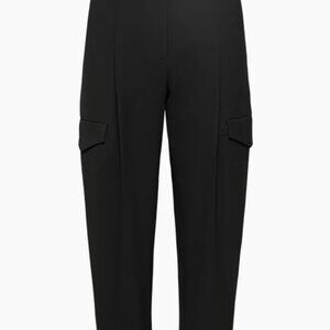 Aritzia | Babaton Compact Cargo Pant - NWT 🤩